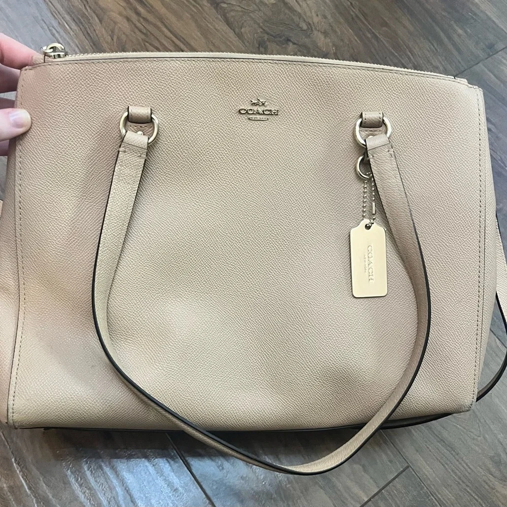 Coach Stanton Carryall Tote